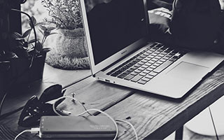 爱游戏平台-_紧张激烈的抢七局：瞬间悬念升高_，简述抢七局如何进行